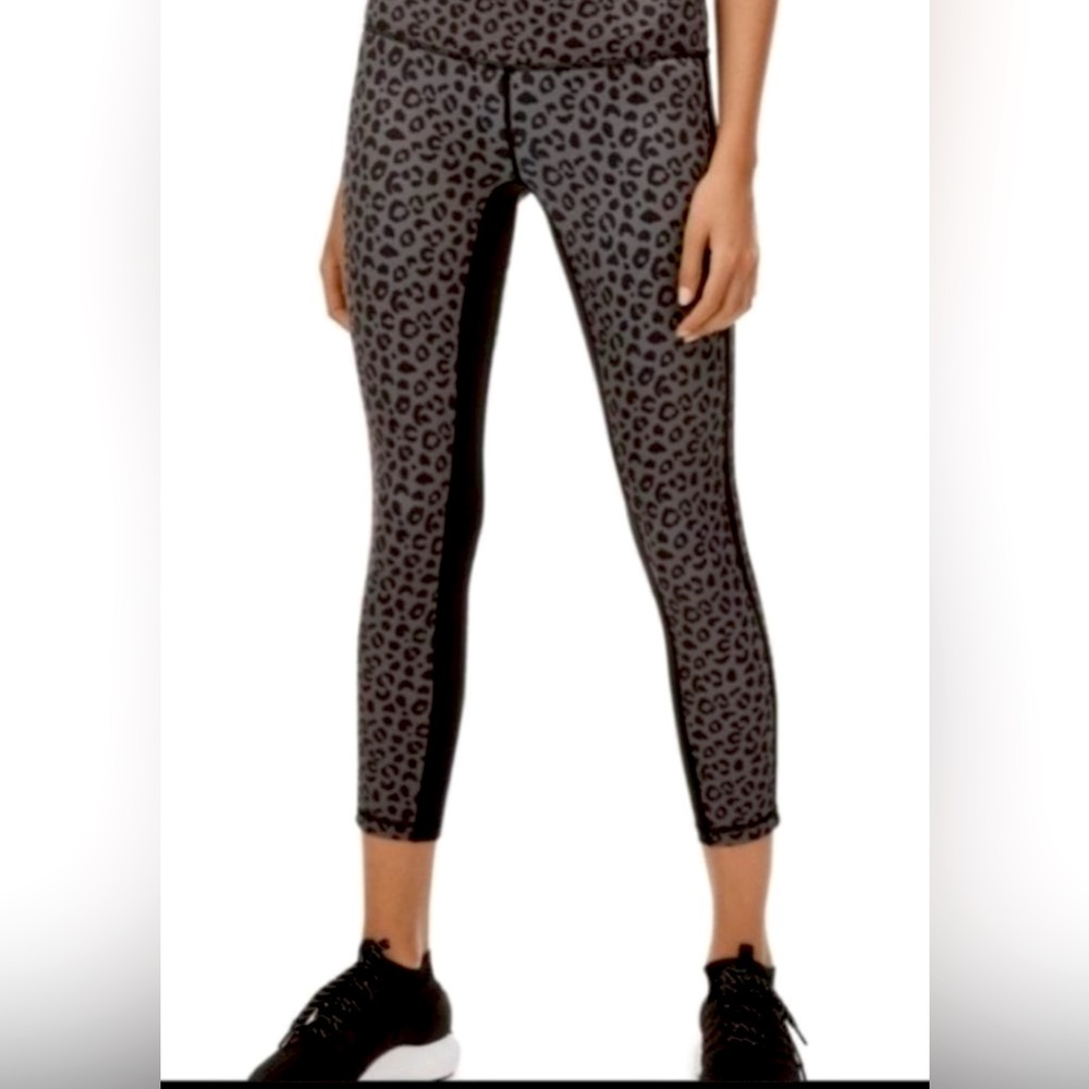 Anthropologie All Fenix Gray Black Cheetah Leopard Print 7/8 Legging Size Medium